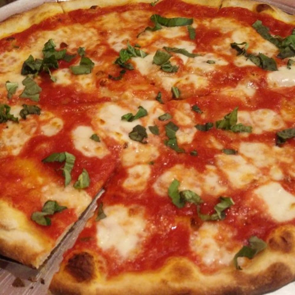 Margherita Pizza (16" Large)