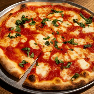 Margherita Pizza (14" Medium)